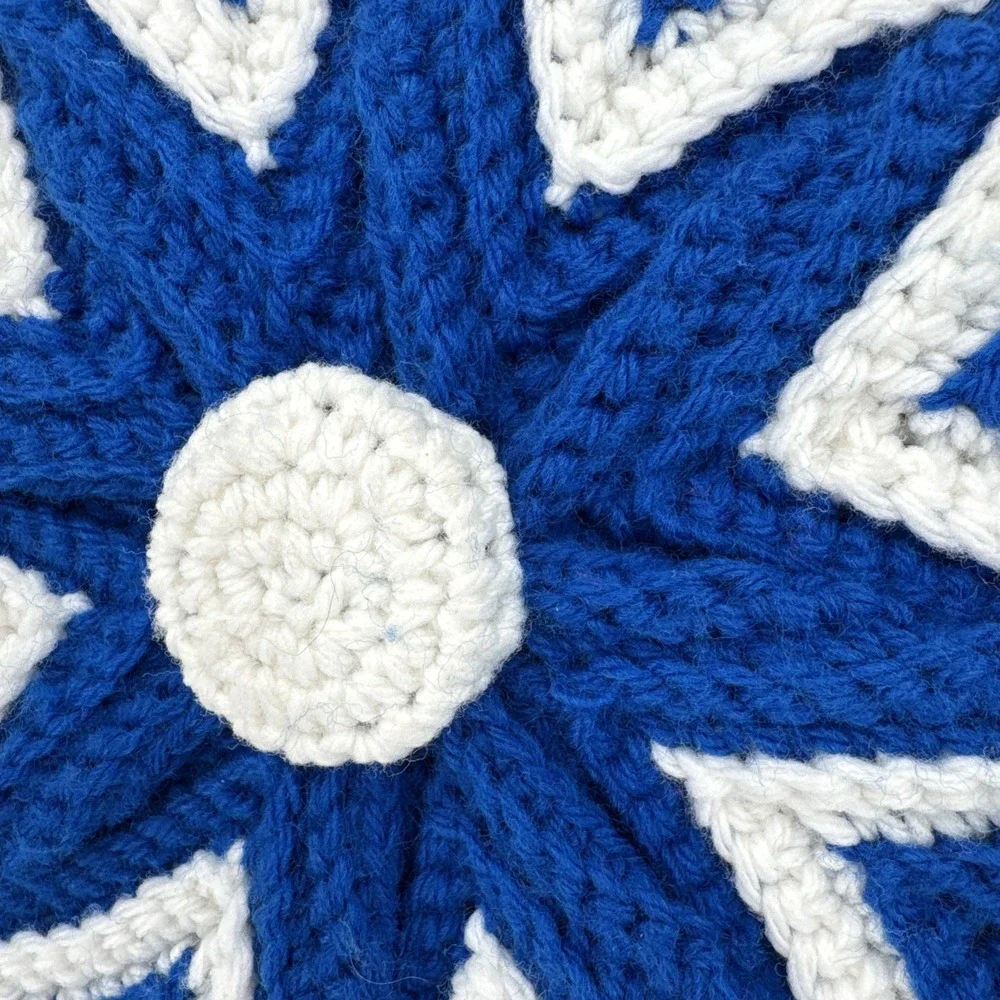 Vintage Crochet Round Granny Throw Pillow Blue White‎ Yarn Ruffled 3D Handmade